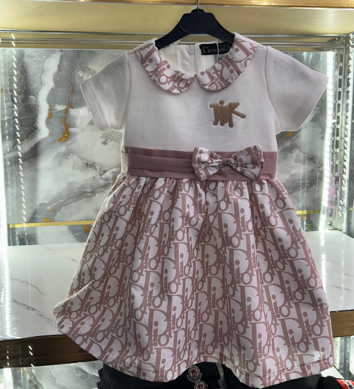 DIOR ΦΟΡΕΜΑ