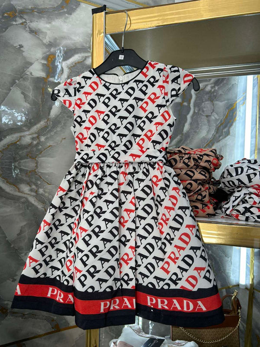 PRADA ΦΟΡΕΜΑ