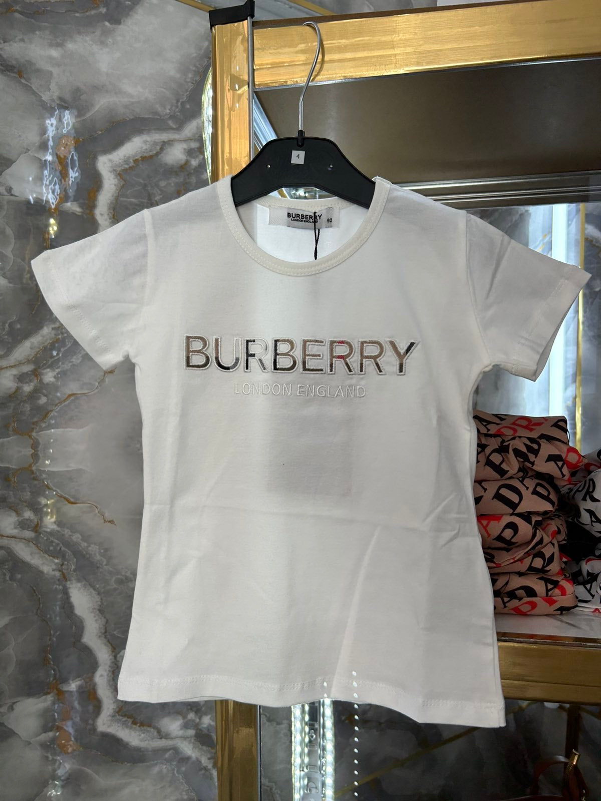 BURBERRY T-SHIRT