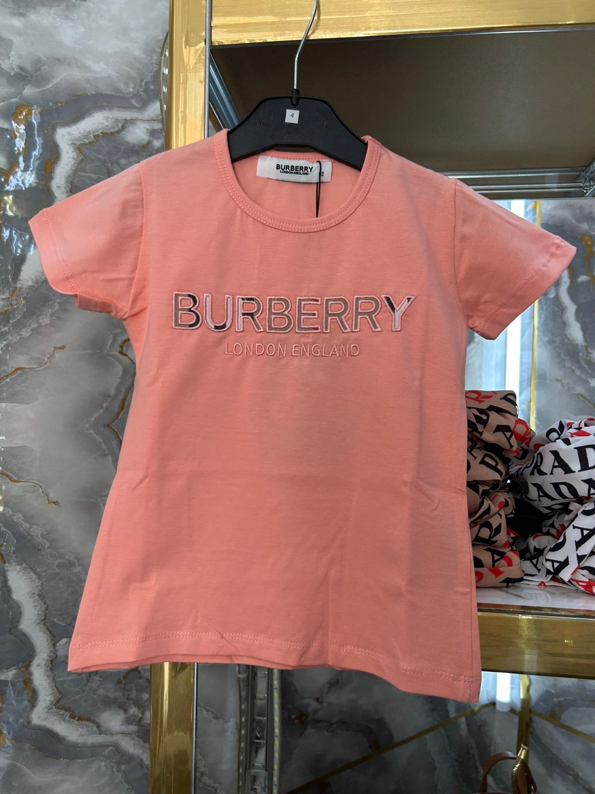 BURBERRY T-SHIRT